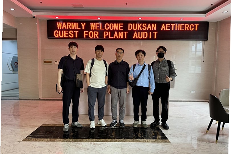 Group photo of customers